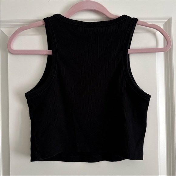 H&M Ribbed Crop Tank - Picture 3 of 3
